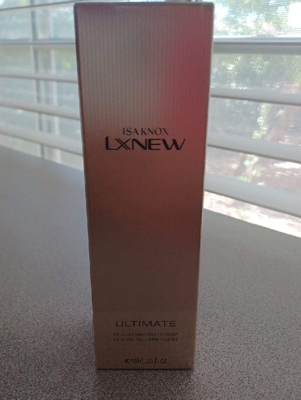 LXNew Ultimate Rejuvenating Serum 1.35 Floz Avon Isa Knox